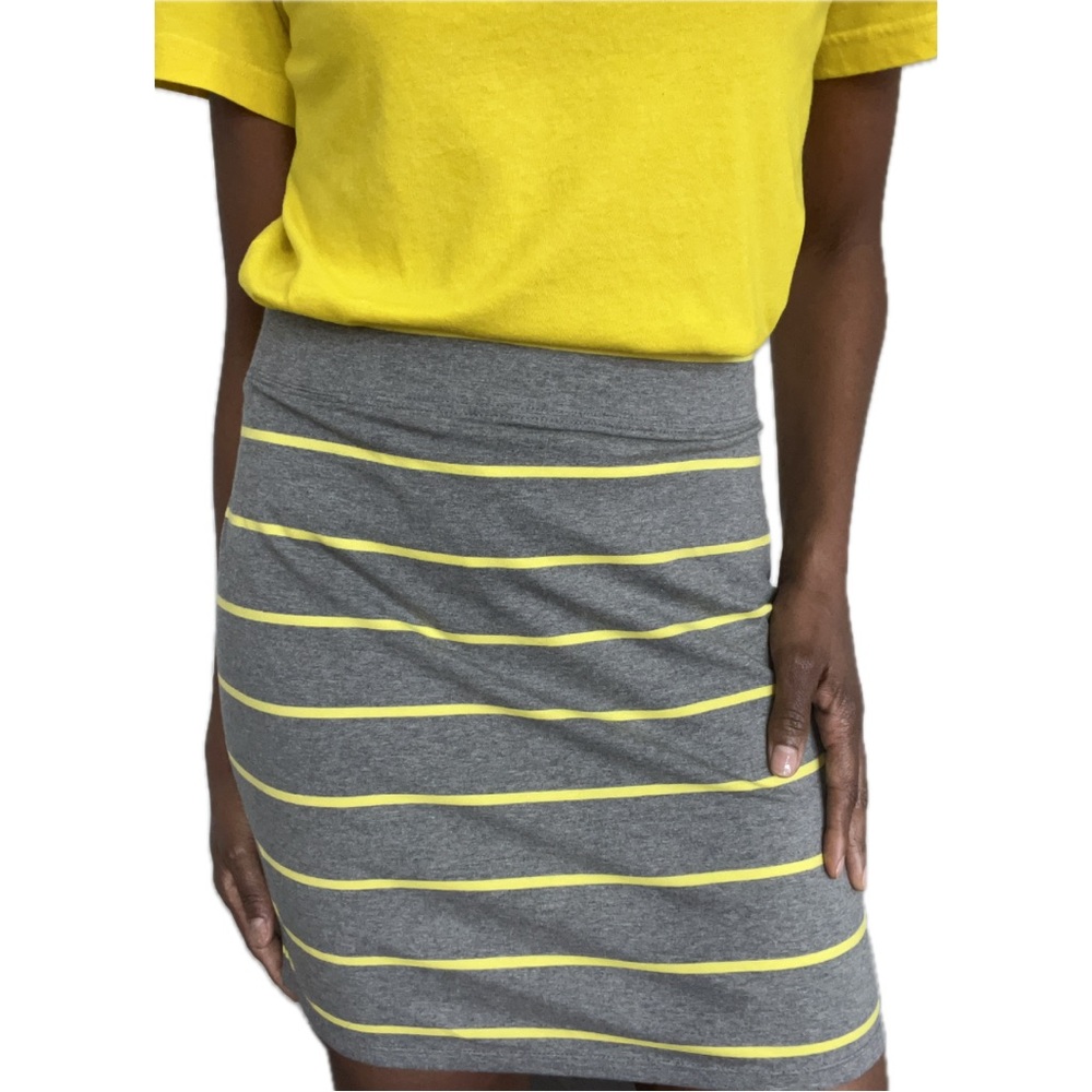 ROUTE 66•SIZE L•GREY, NEON YELLOW•STRIPED MINI SKIRT